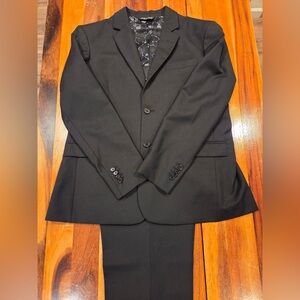 Kirrin Finch Classic Black Androgynous Suit (Blazer XL, Pants 18)- like new!!